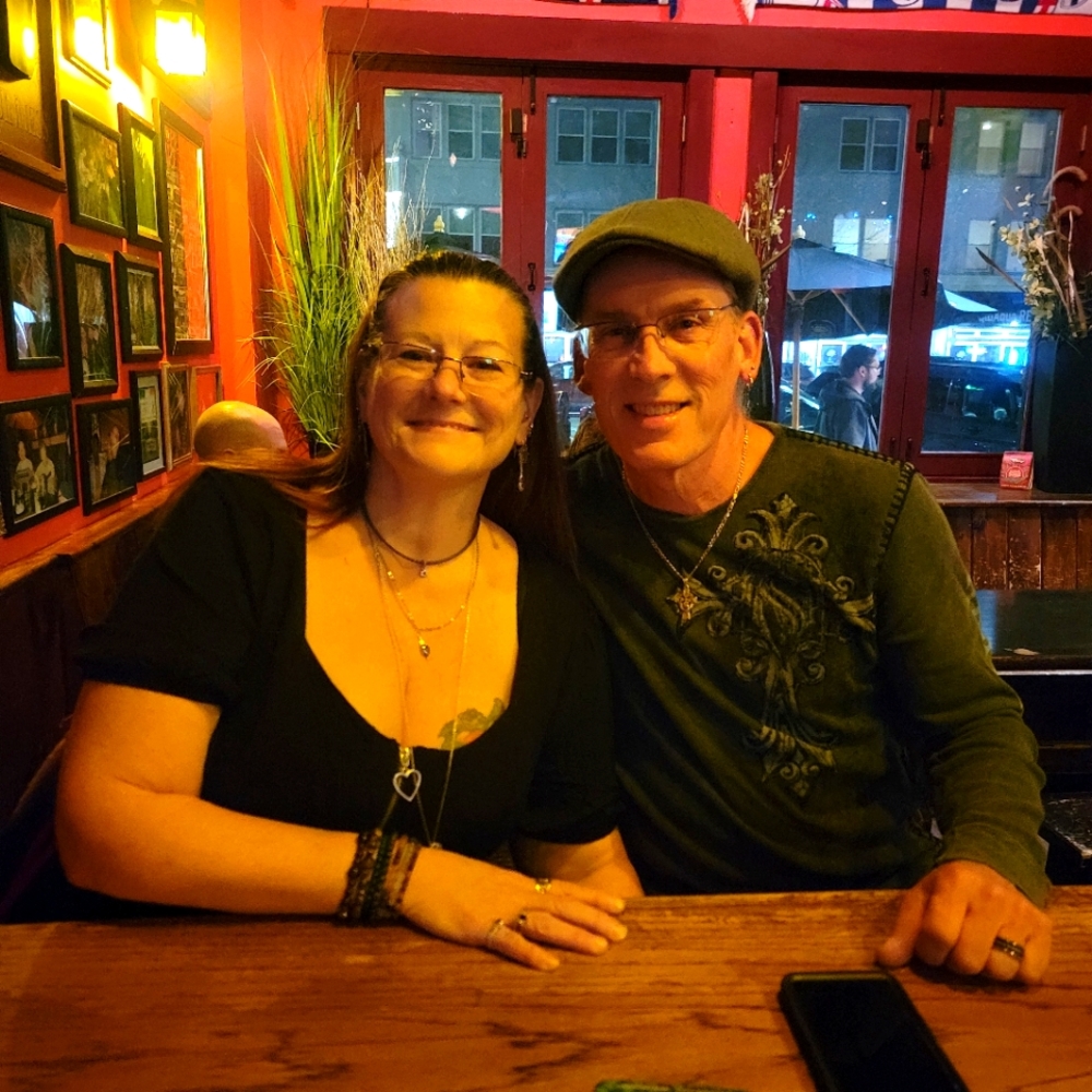 Meet your posher, Crystal